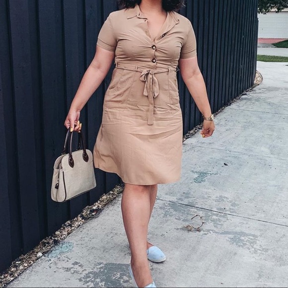 Camel dress with cute buttons and ties - Picture 4 of 4